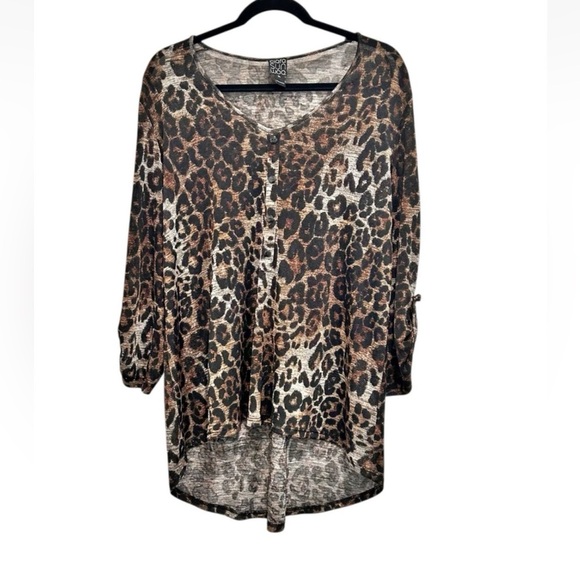 Clara Sun Woo Tops - Clara Sun Woo Animal Print Tunic Top Women's Size XL Stretchy Long Sleeve V Neck
